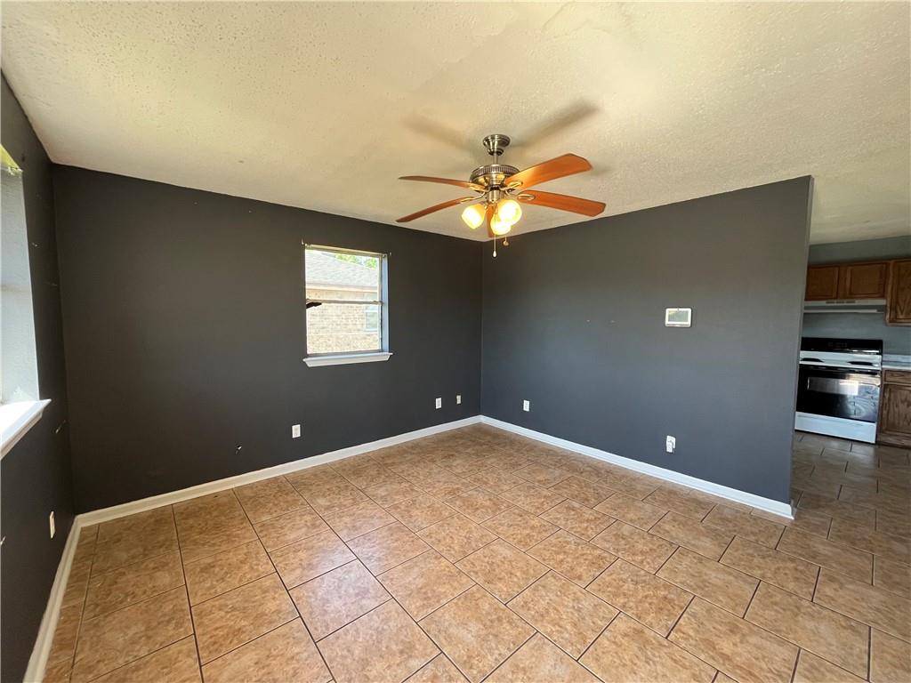 2712 GUERRA Drive