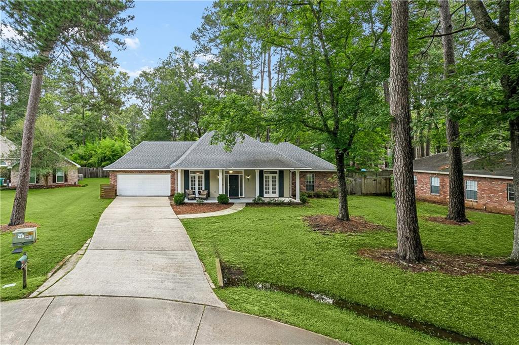 213 LONGFELLOW Lane