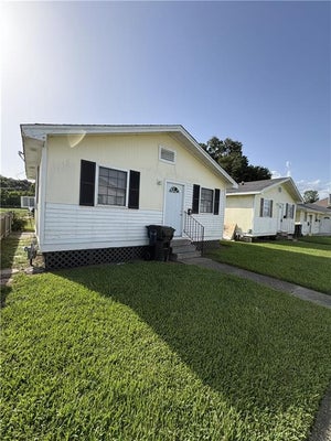 118 YORKE ST APT A, BELLE CHASSE, LA 70037 - Image e5b47f52987cc8d8a56e0ffd318bdbd2/740613646