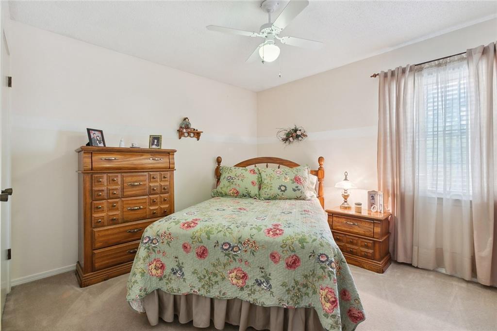 Gretna, Louisiana 70056, United States, 3 Bedrooms Bedrooms, ,3 BathroomsBathrooms,Residential,Pending,48664