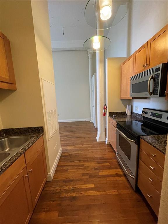 920 POEYFARRE Street 234