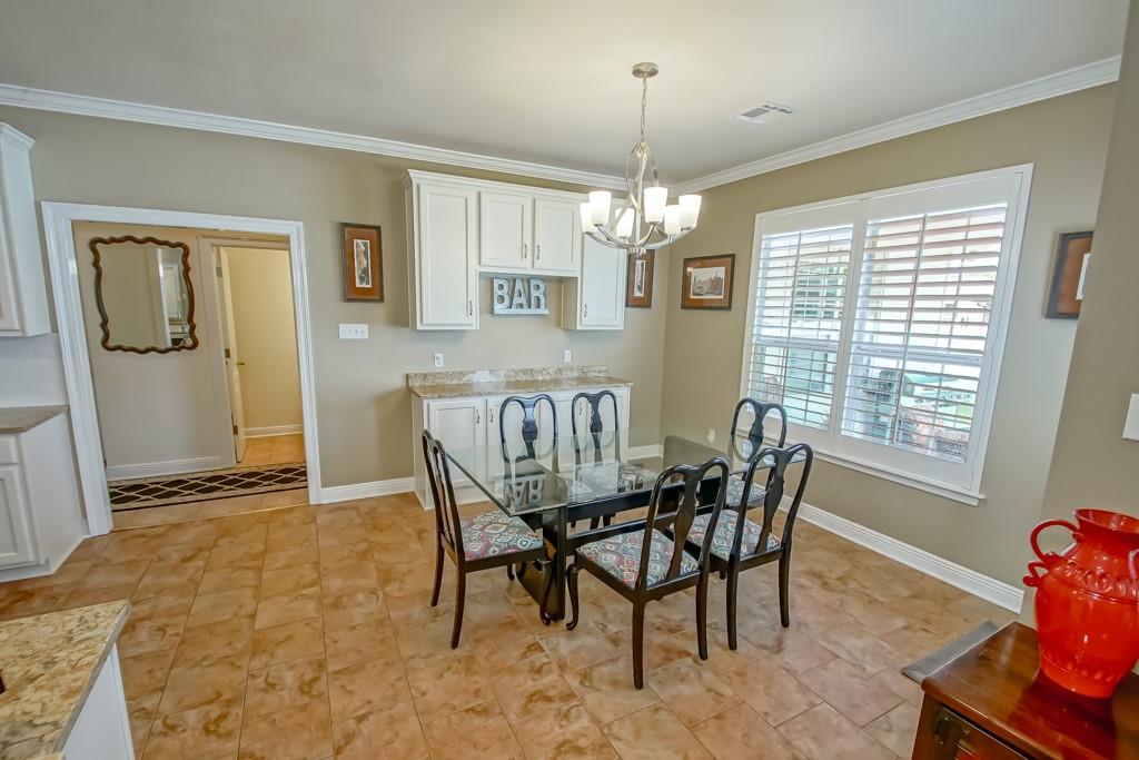 Photo 19 of 36 of 124 FASHION Boulevard house