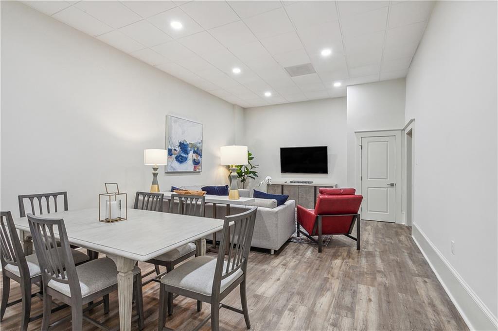 New Orleans, Louisiana 70130, United States, 3 Bedrooms Bedrooms, ,2 BathroomsBathrooms,Residential,Active,72776