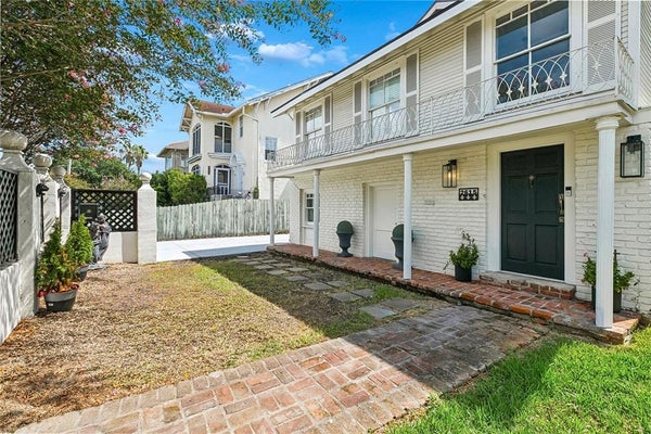 2615 JEFFERSON AVE, NEW ORLEANS, LA 70115 - Image e5fae0f13e2e1d7f110f342a53f01312/1469368862