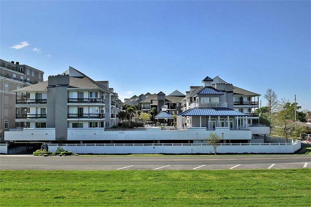 Metairie, Louisiana 70005, United States, 1 Bedroom Bedrooms, ,1 BathroomBathrooms,Residential,Active,50822
