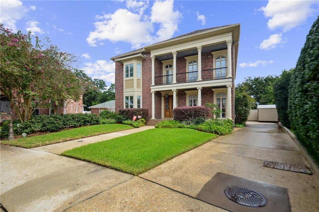 41 SAVANNAH RIDGE Lane