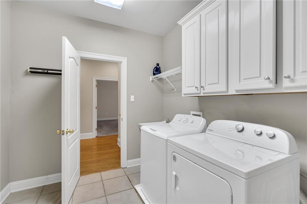 Covington, Louisiana 70433, United States, 4 Bedrooms Bedrooms, ,4 BathroomsBathrooms,Residential,Pending,210698