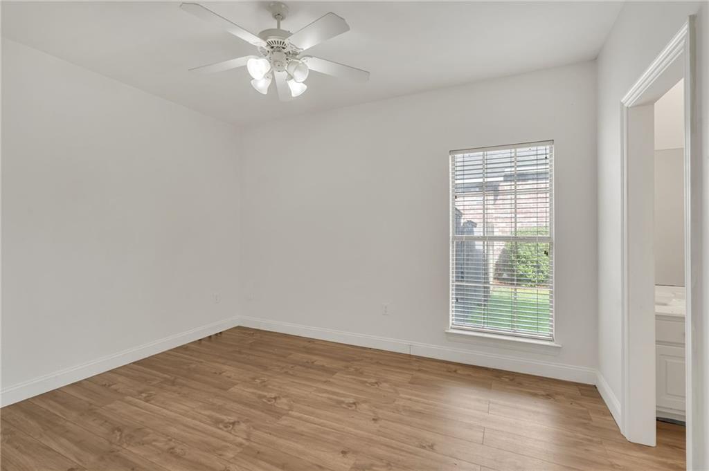 Covington, Louisiana 70433, United States, 4 Bedrooms Bedrooms, ,4 BathroomsBathrooms,Residential,Pending,210698