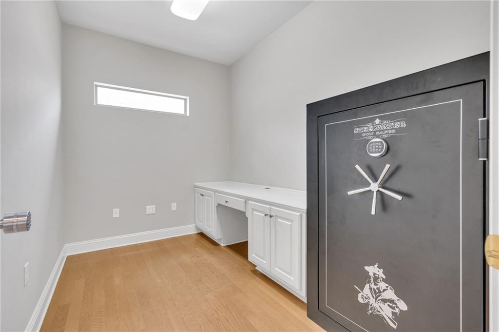 Covington, Louisiana 70433, United States, 4 Bedrooms Bedrooms, ,4 BathroomsBathrooms,Residential,Pending,210698