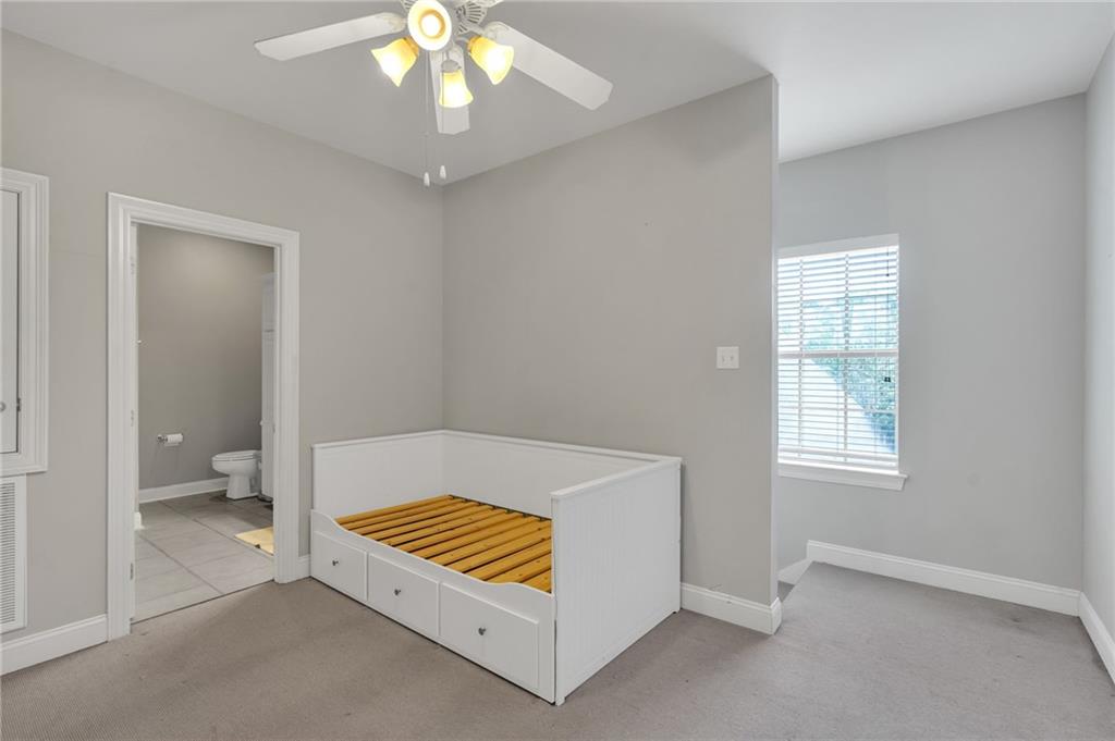 Covington, Louisiana 70433, United States, 4 Bedrooms Bedrooms, ,4 BathroomsBathrooms,Residential,Pending,210698