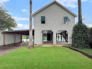 4684 PONTCHARTRAIN Drive Slidell LA 70458