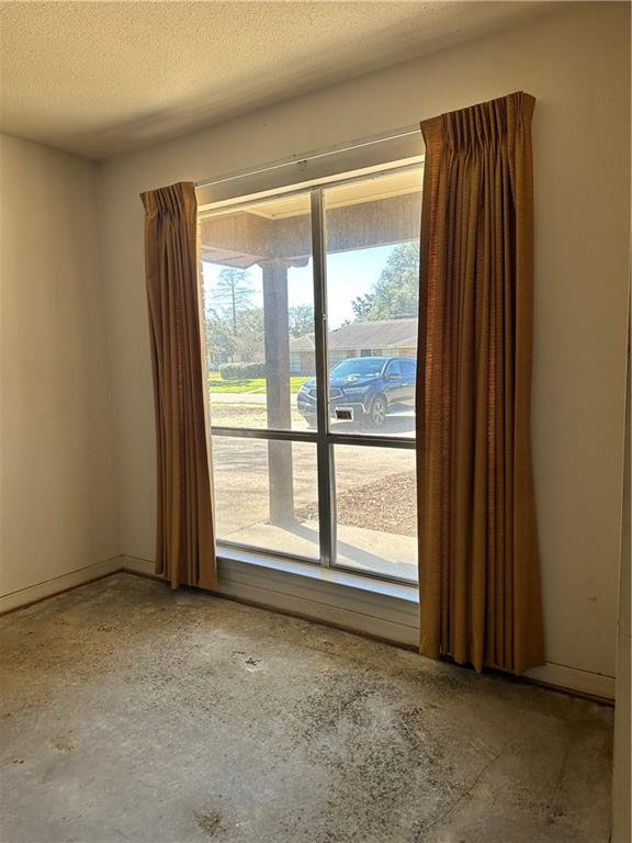 Hammond, Louisiana 70401, United States, 4 Bedrooms Bedrooms, ,2 BathroomsBathrooms,Residential,Active,2125