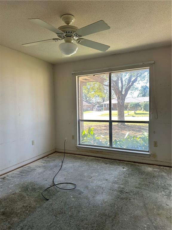 Hammond, Louisiana 70401, United States, 4 Bedrooms Bedrooms, ,2 BathroomsBathrooms,Residential,Active,2125