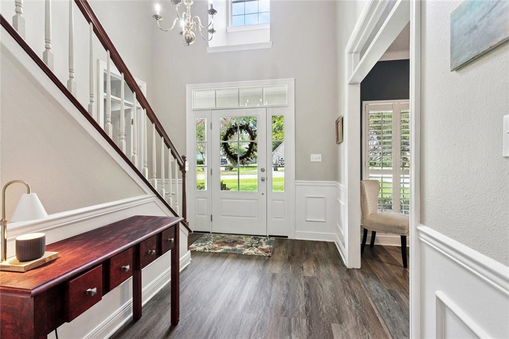 104 DEBELLVUE Place