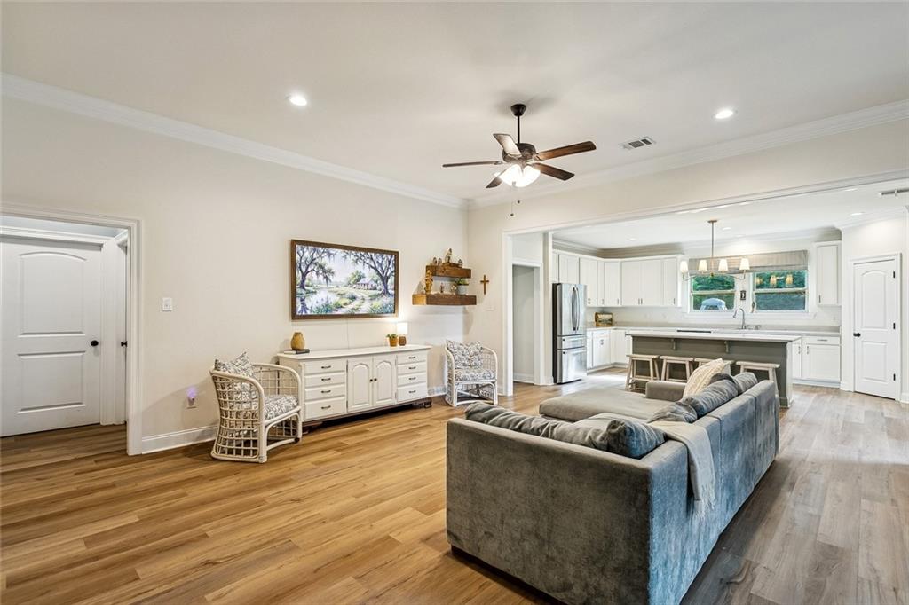 2042 GABRIEL Drive