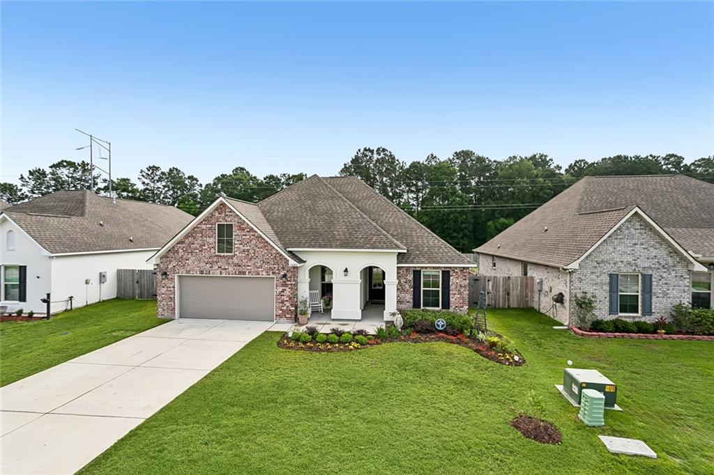 2042 GABRIEL Drive