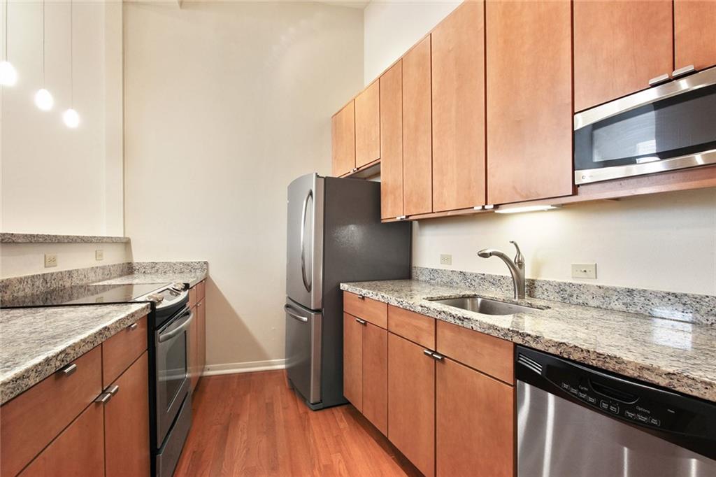 330 JULIA Street 318