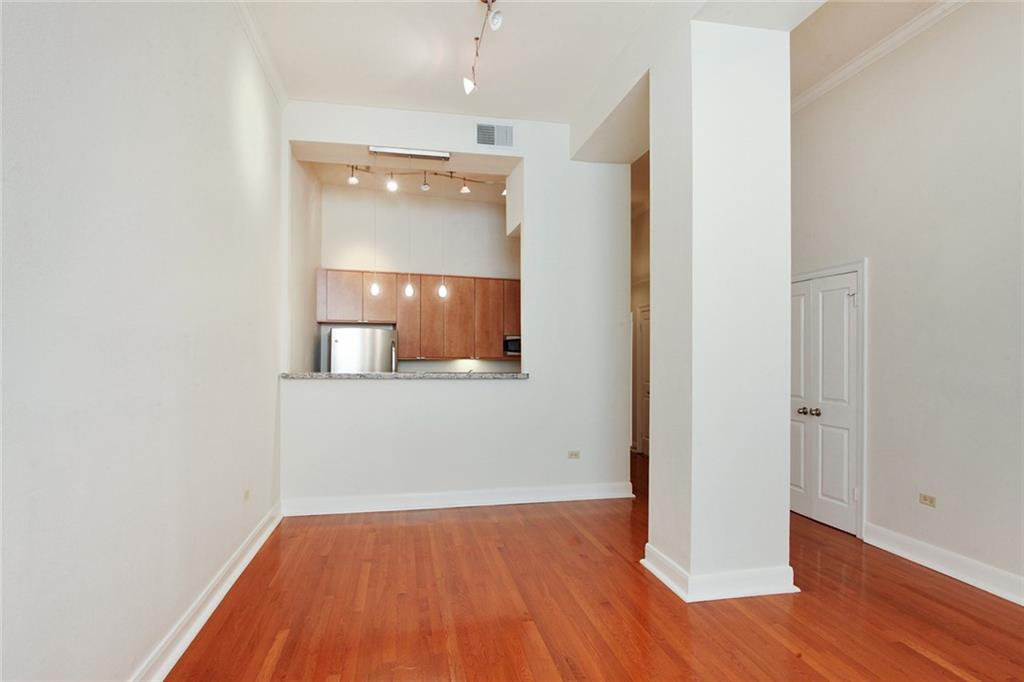 330 JULIA Street 318