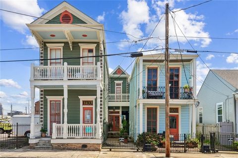 Photo of 1433 MELPOMENE Street #C, New Orleans, LA 70130 (MLS # 2558603)