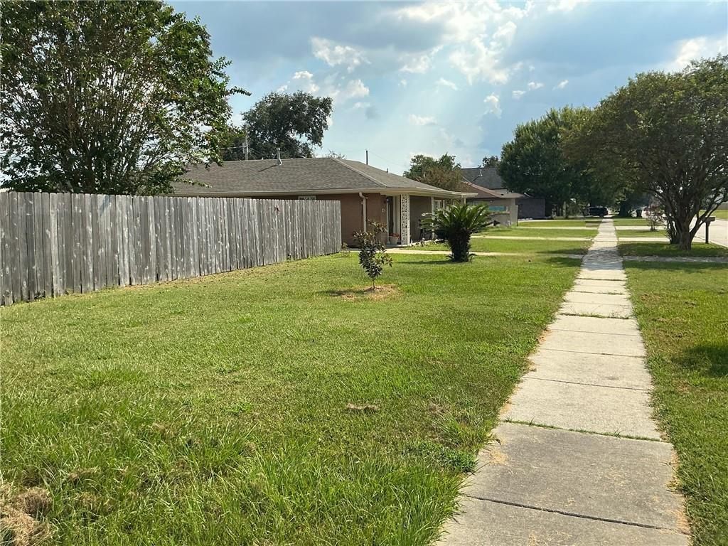 1433 PERRIN Drive