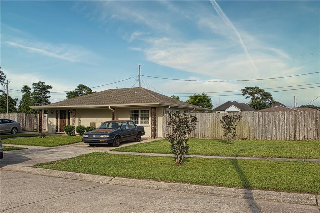 1433 PERRIN Drive