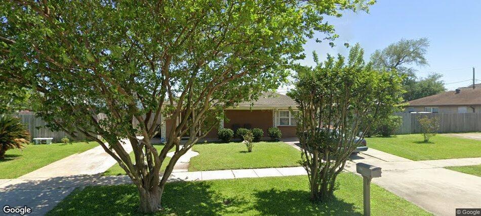 1433 PERRIN Drive