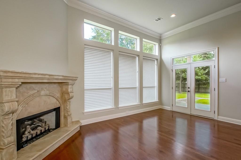 505 ROYAL PALM Court