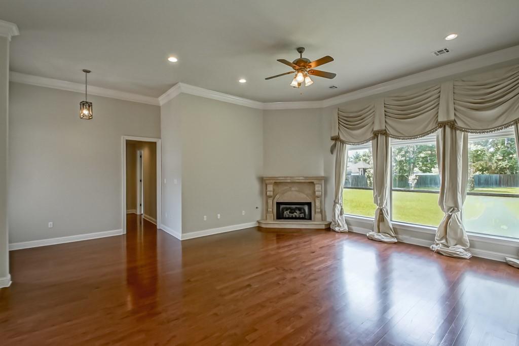 505 ROYAL PALM Court