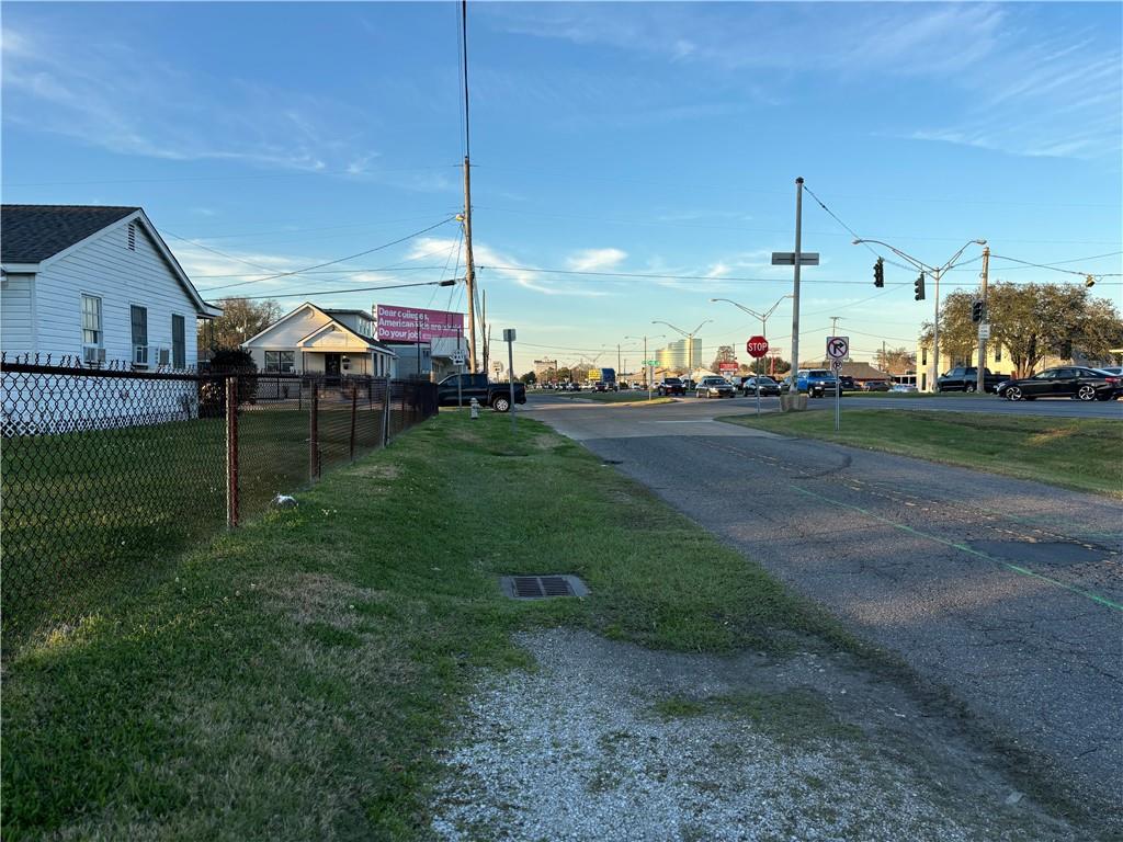 3200 W METAIRIE Avenue