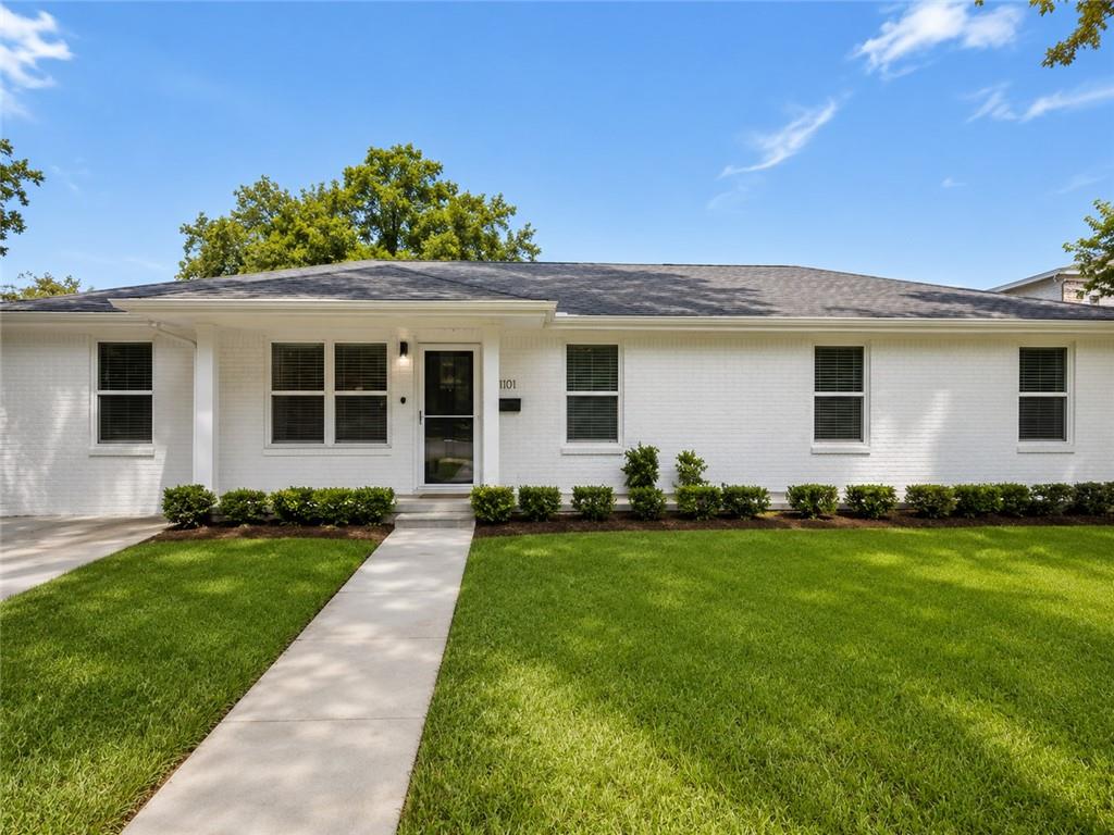 1101 NEYREY Drive