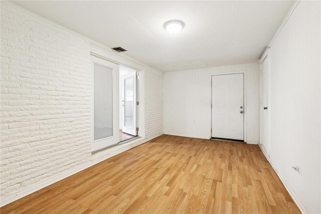 828 COLONIAL CLUB Drive