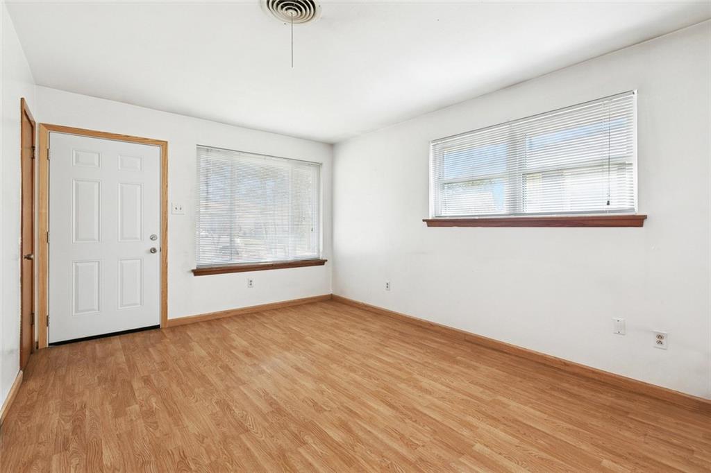 828 COLONIAL CLUB Drive