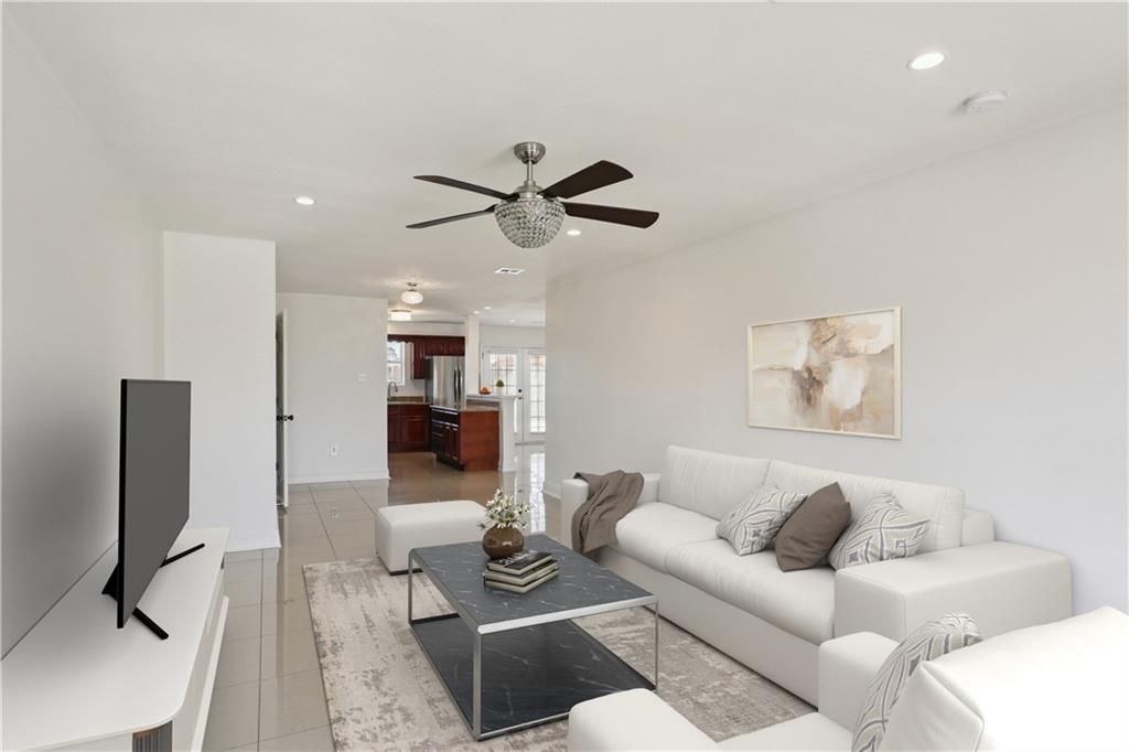 3404 VERONICA Drive