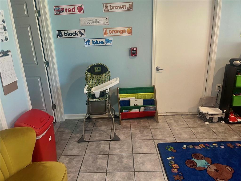 112 LAKE ORLEANS Boulevard