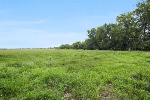 886,87,88 SHAMROCK Drive Des Allemands LA 70030