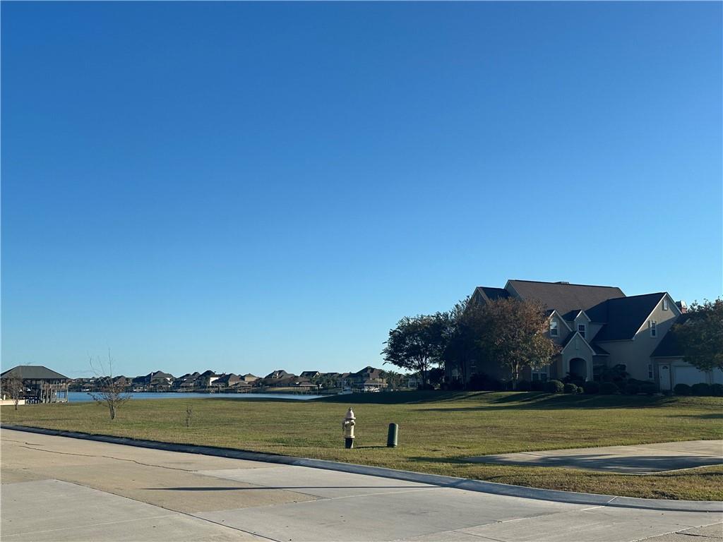 2024 LAKESHORE Boulevard