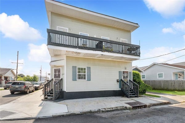 1443 SAINT ANTHONY ST, NEW ORLEANS, LA 70116 - Image e7b2c36be234328529bc11f5bd33cdec/1253637944