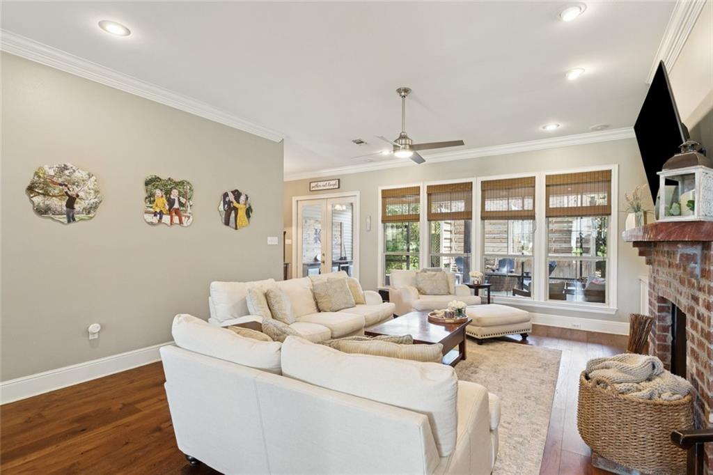 142 ACADIAN Lane