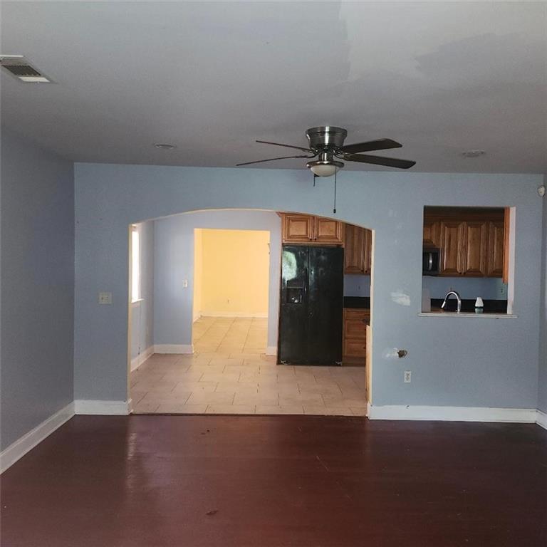 3020 MAUREEN Lane