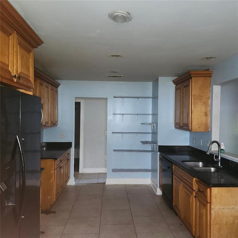 3020 MAUREEN Lane