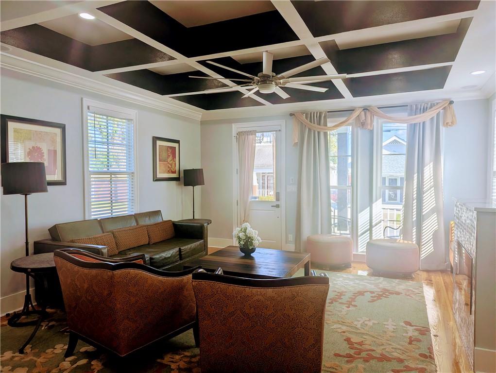 225-227 PACIFIC Avenue