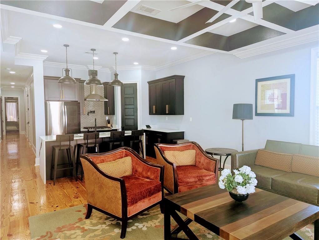 225-227 PACIFIC Avenue