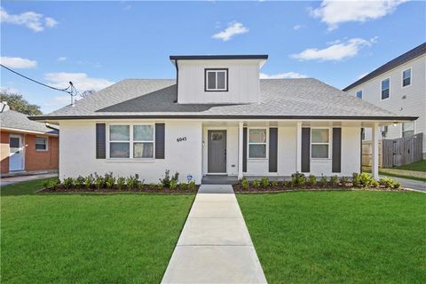 Photo of 6043 PARIS Avenue, New Orleans, LA 70122 (MLS # 2539677)