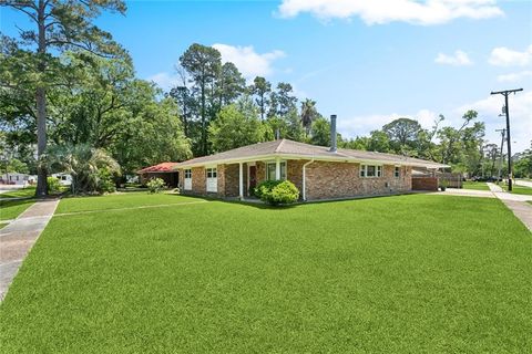 1207 COUSIN Street Slidell LA 70458