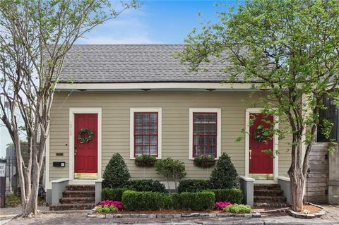 1015 FELICITY Street New Orleans LA 70130