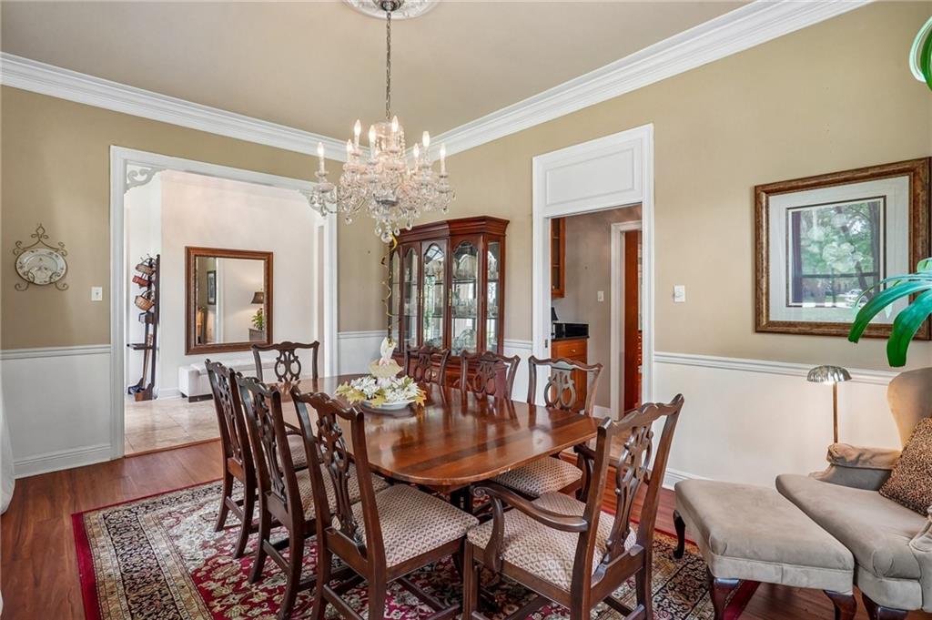 304 VINE Court