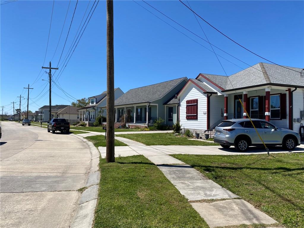 1956 BENJAMIN Street