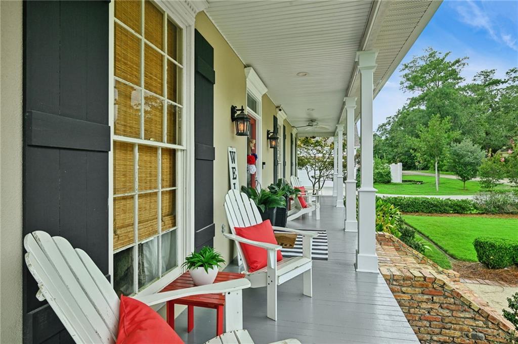 105 W 13TH Avenue