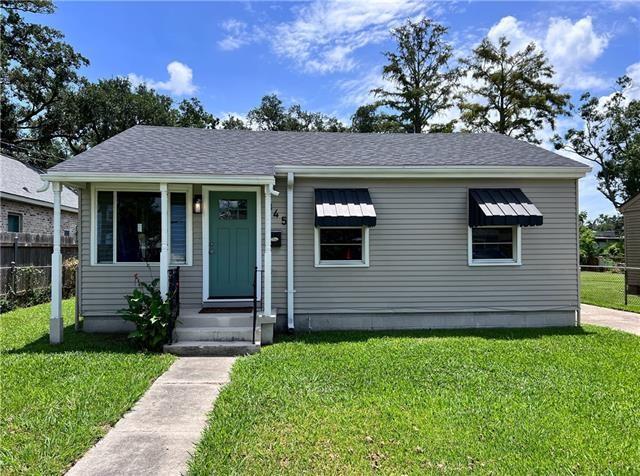 Photo 1 of 17 — 345 WAINWRIGHT Drive, Harahan, LA 70123