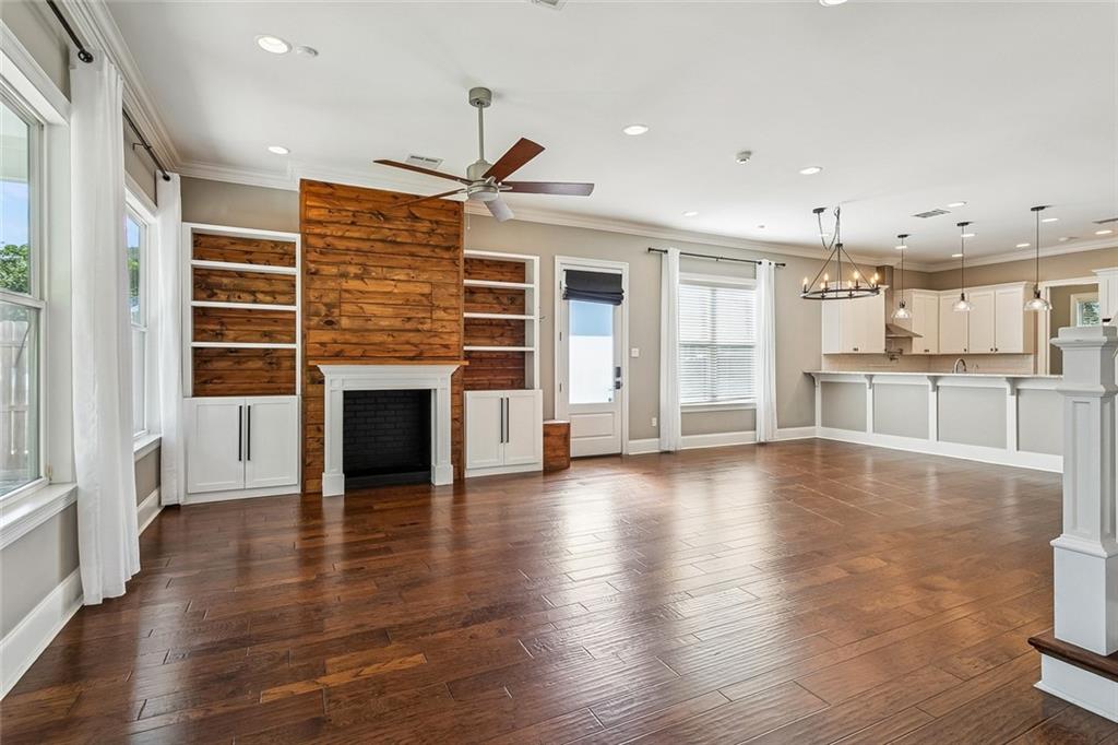 10 MAGNOLIA Place